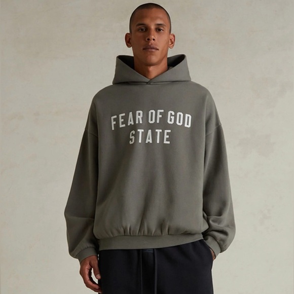 Fear of God 90's Fleece Hoodie for Men in the color MOSS - Picture 2 of 8